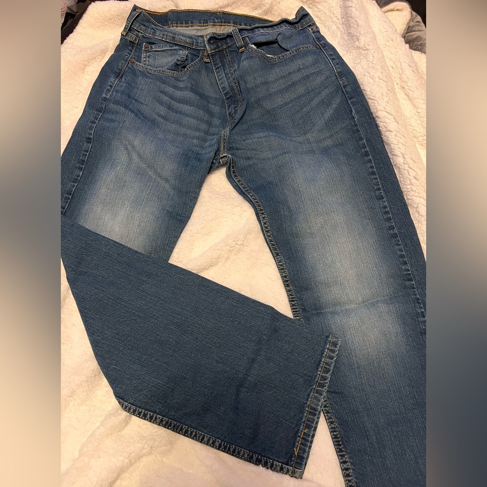 Men’s Levi Strauss and Co 505 jeans.. 34x30.  Worn only a few times.  Perfect